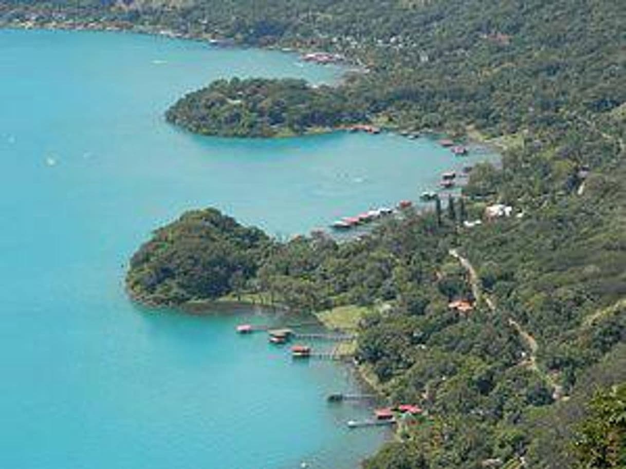 Place Lago de Coatepeque