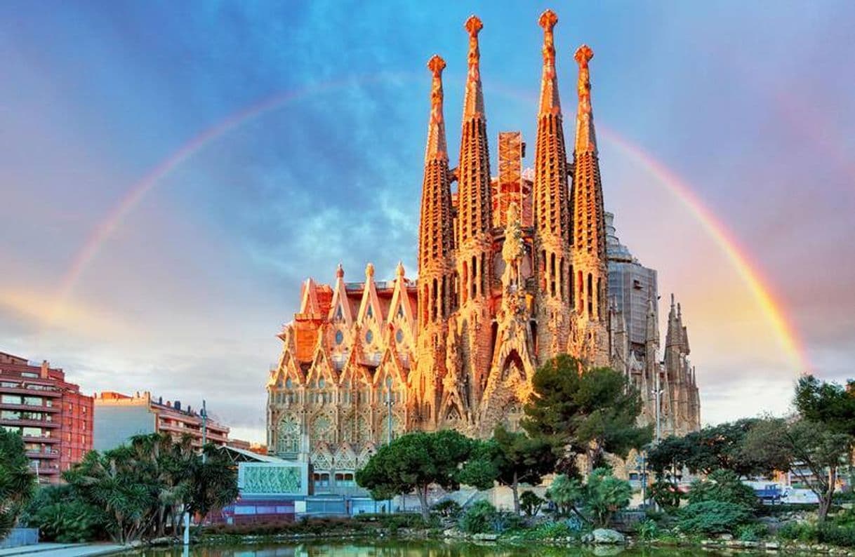 Lugar Basílica Sagrada Familia