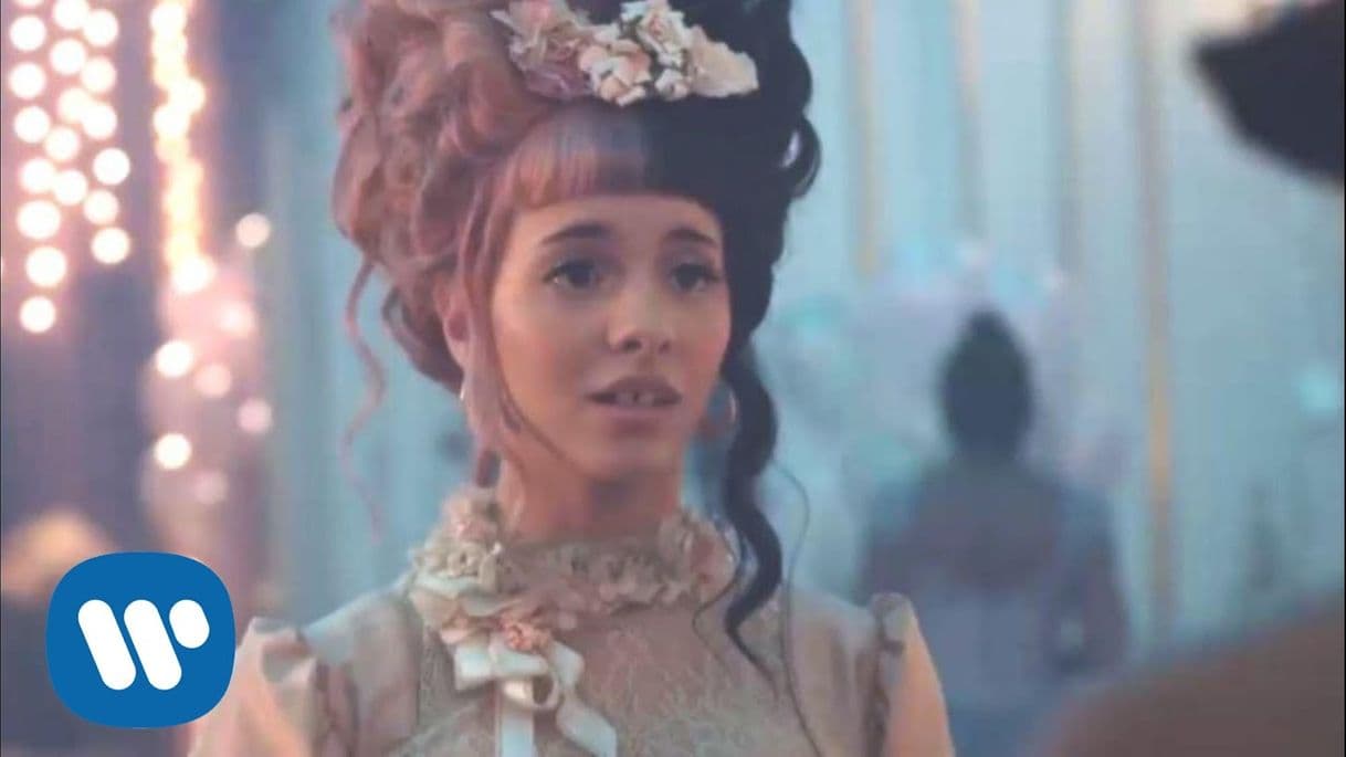 Canción Melanie Martinez – Recess [Official Music Video] - YouTube