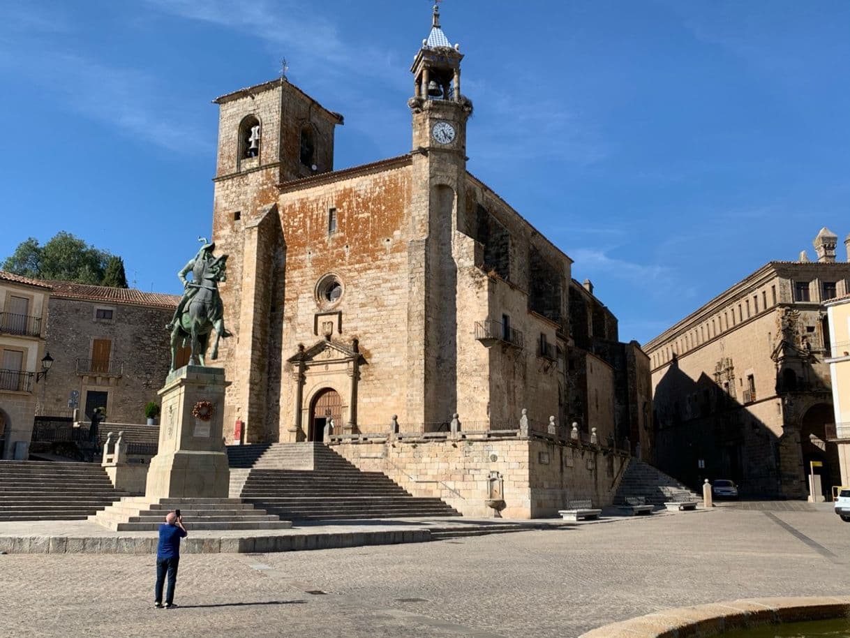 Place Plaza Mayor Trujillo