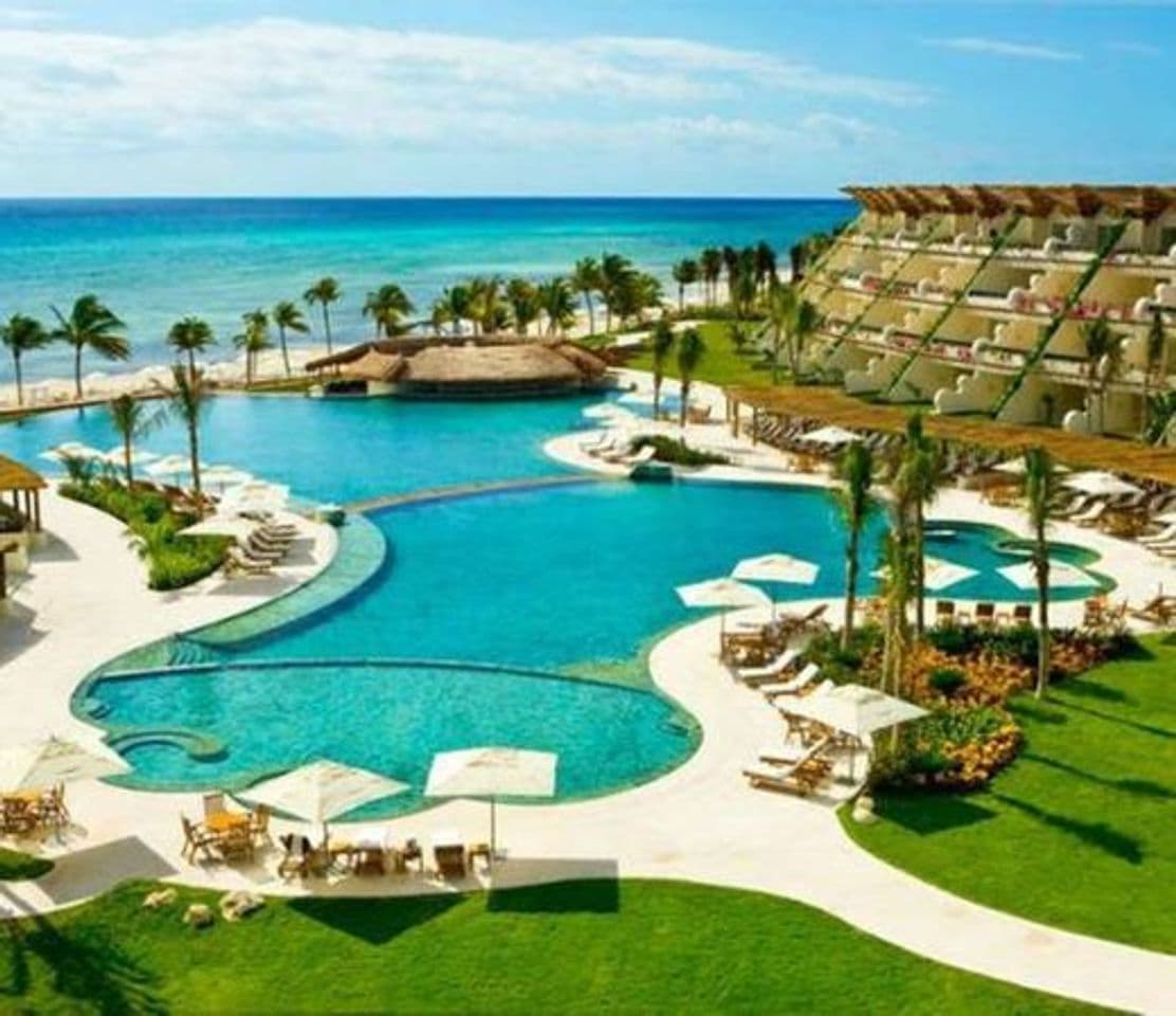 Lugar Grand Velas Riviera Maya