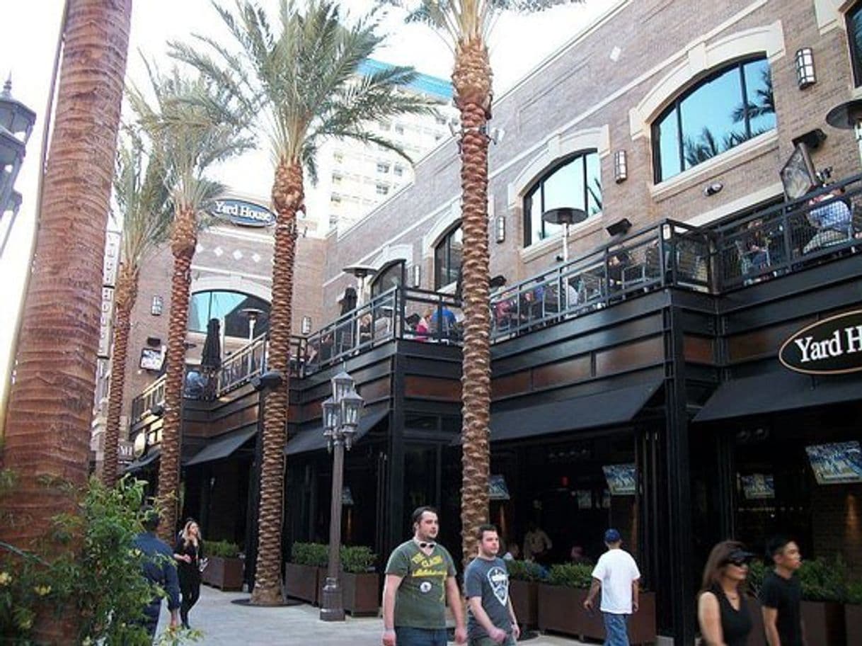 Restaurants Yard House