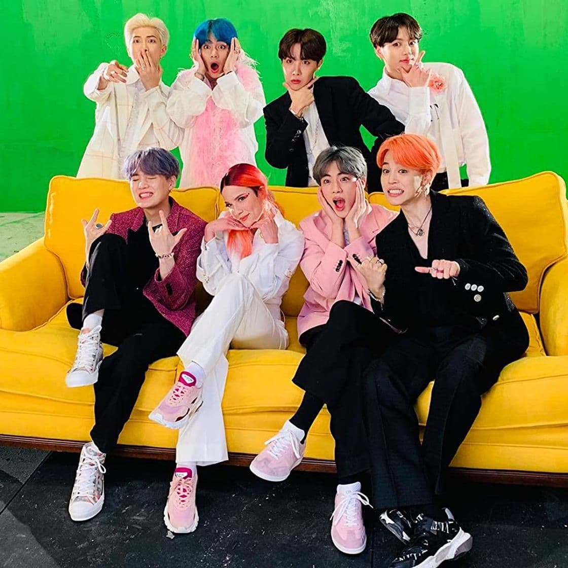 Music Boy With Luv (feat. Halsey)