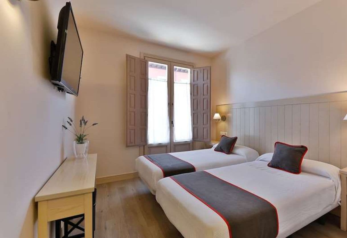 Place Praga Suites