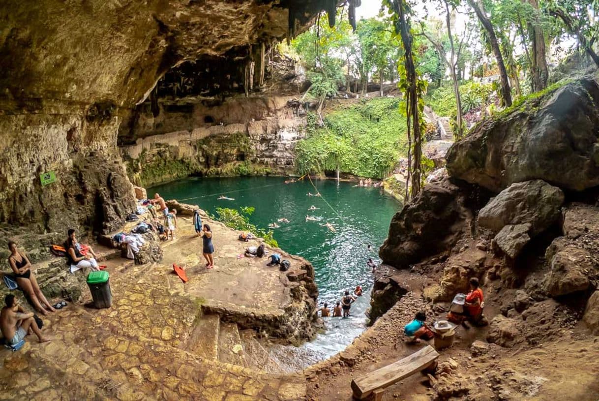 Lugar Cenote Zaci