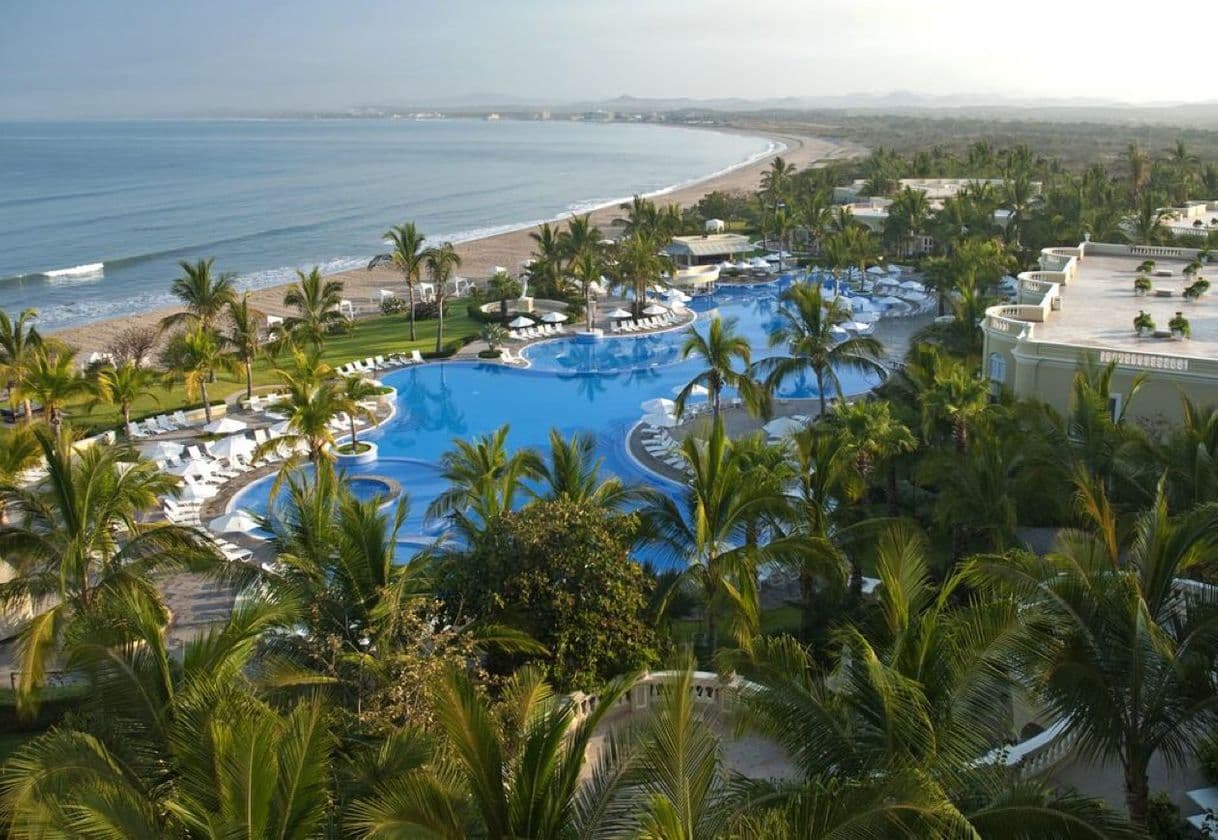 Lugar Hotel Pueblo Bonito