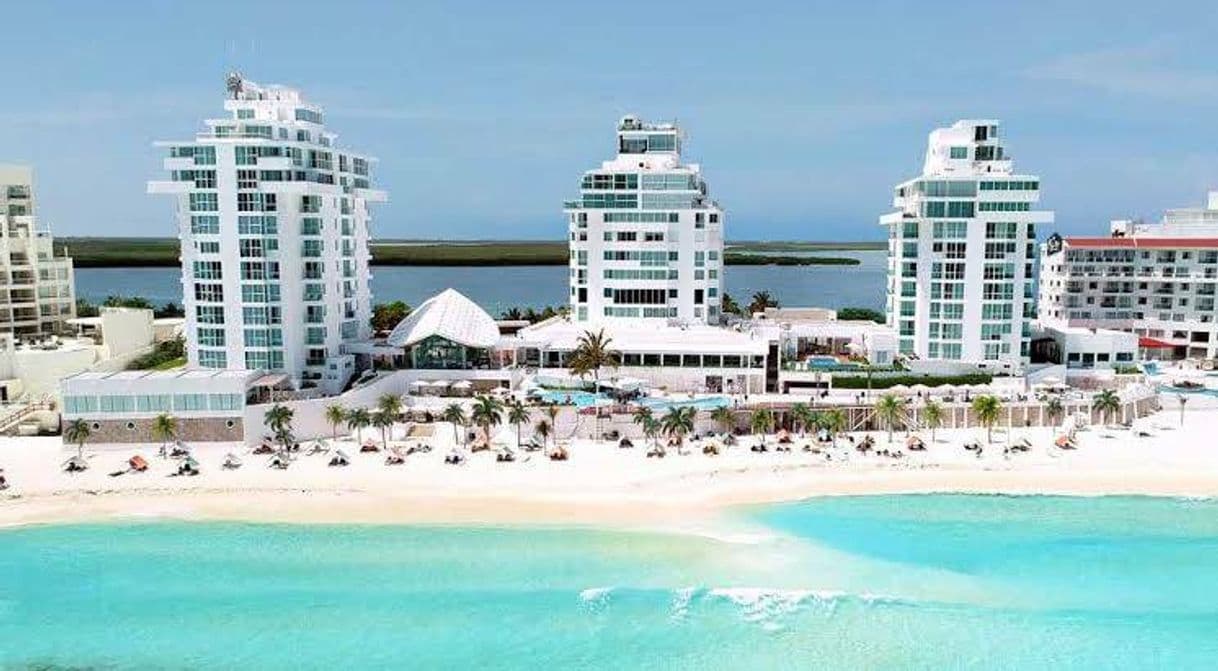 Lugar Óleo Cancun Playa All Inclusive Boutique Resort