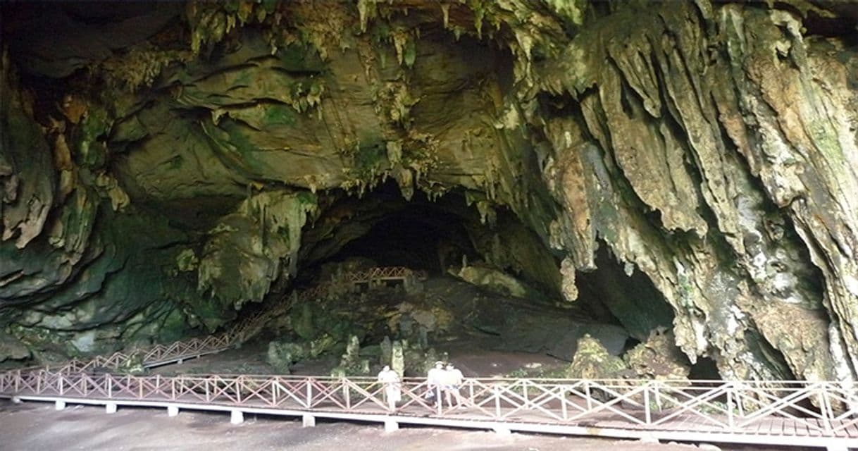 Lugar Cueva de las Lechuzas