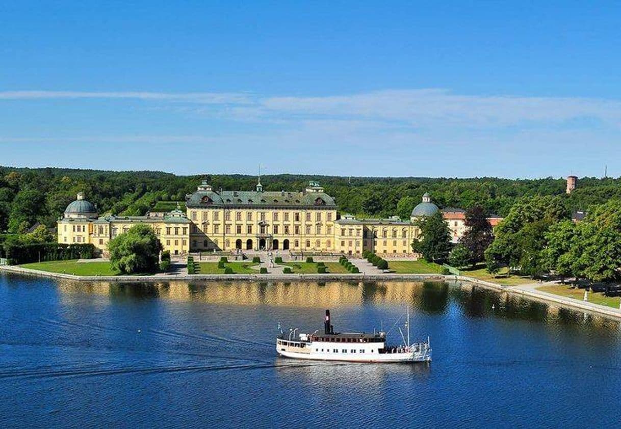 Place Drottningholm Palace