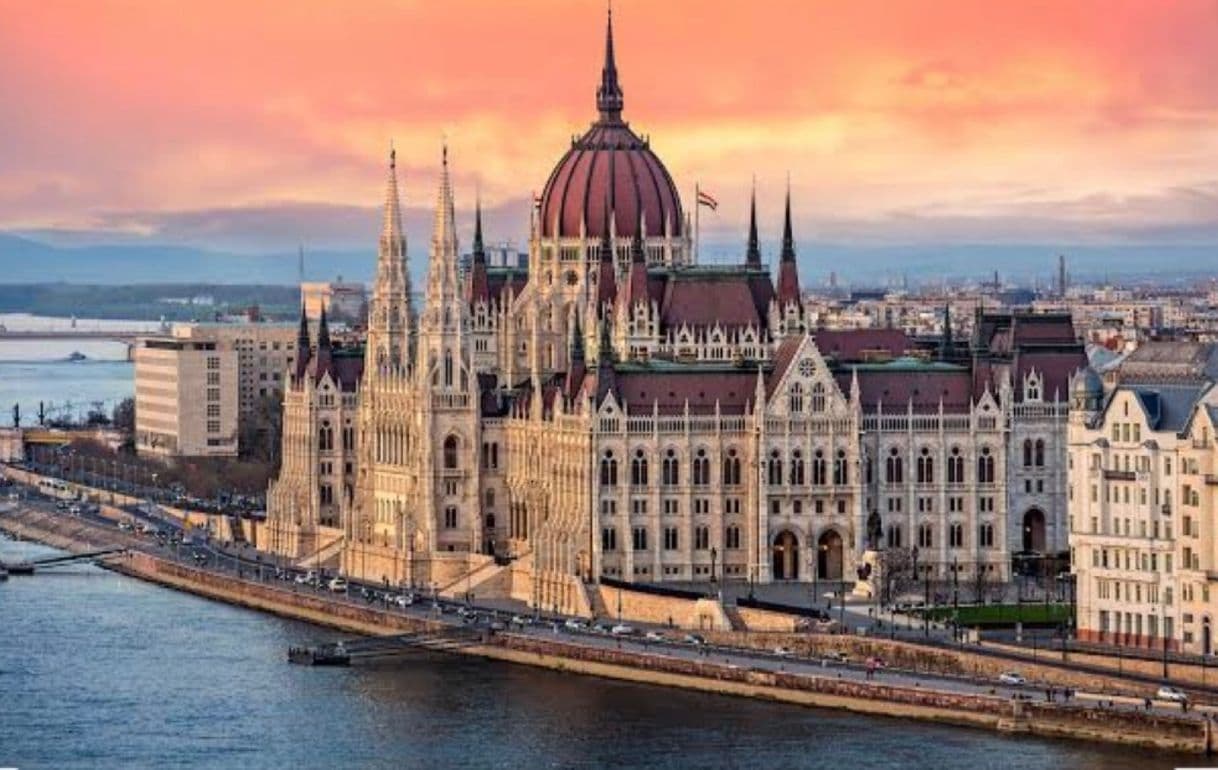 Lugar Budapest