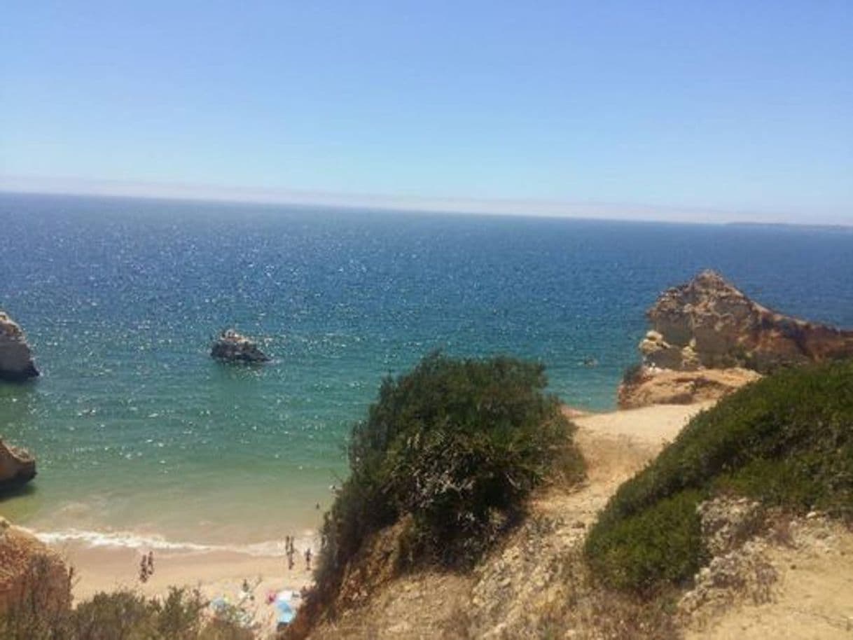 Lugar Praia dos Três Irmãos