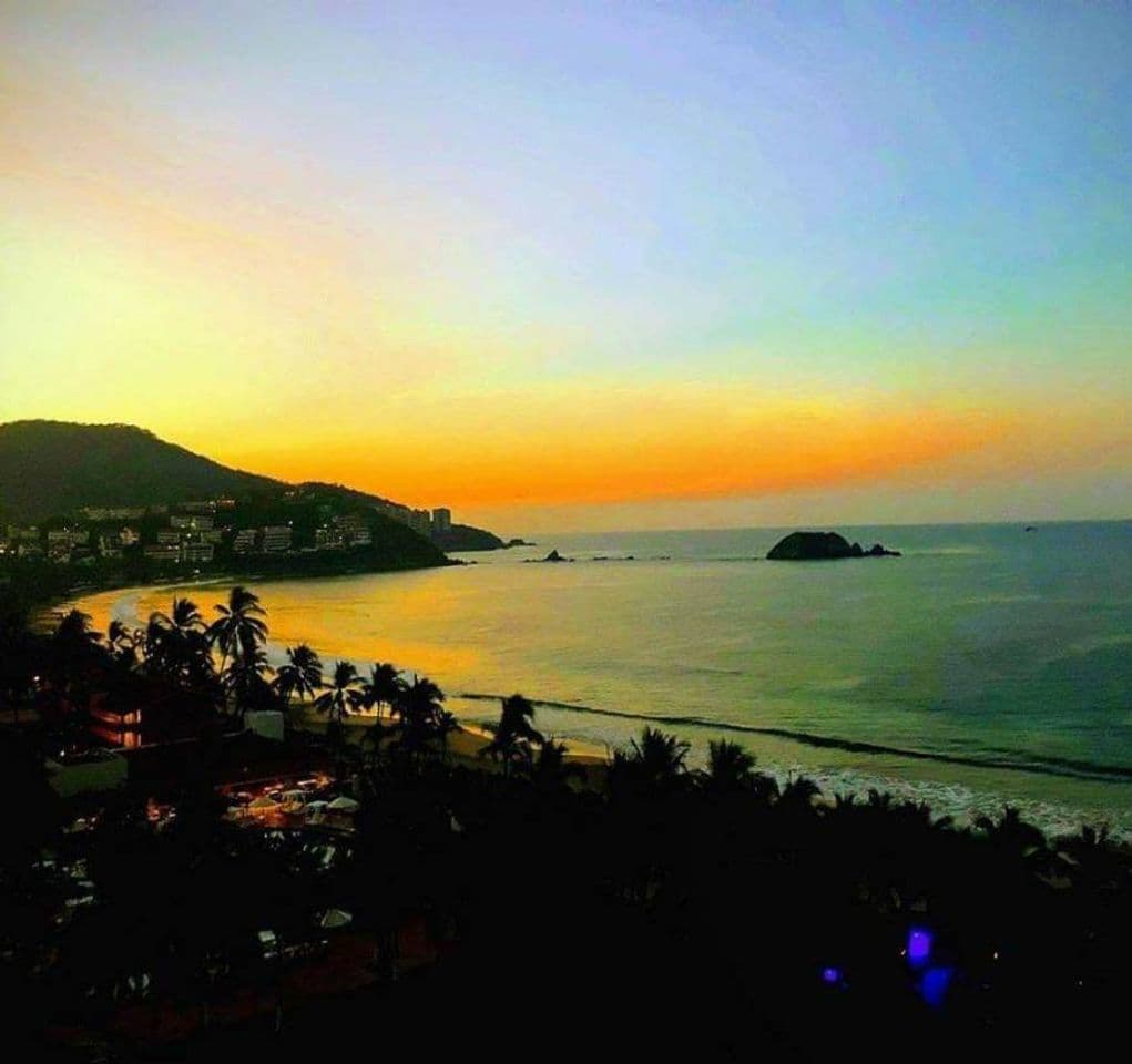 Place Ixtapa-Zihuatanejo