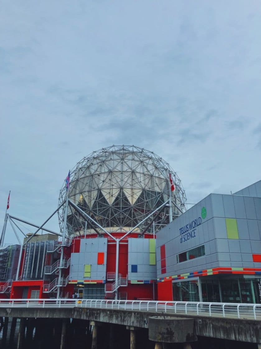 Place Science World at TELUS World of Science