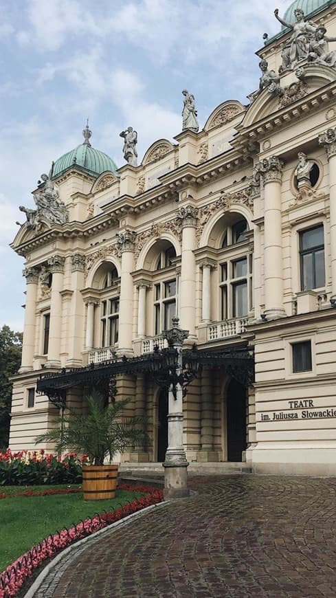 Place Teatr im. Juliusza Słowackiego