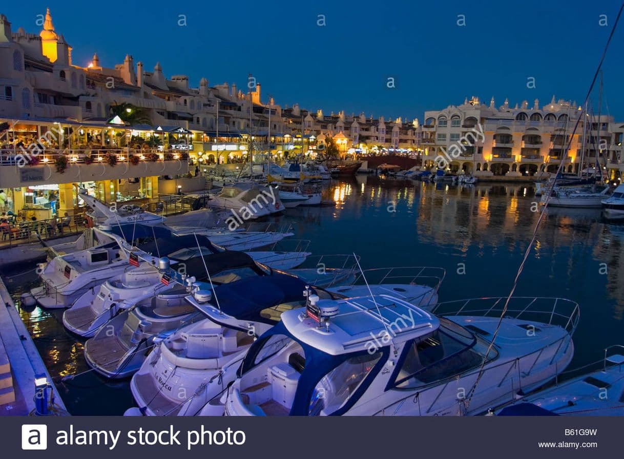 Lugar Benalmádena, Málaga, España