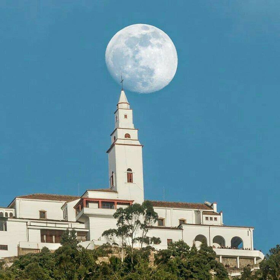 Lugar Cerro de Monserrate