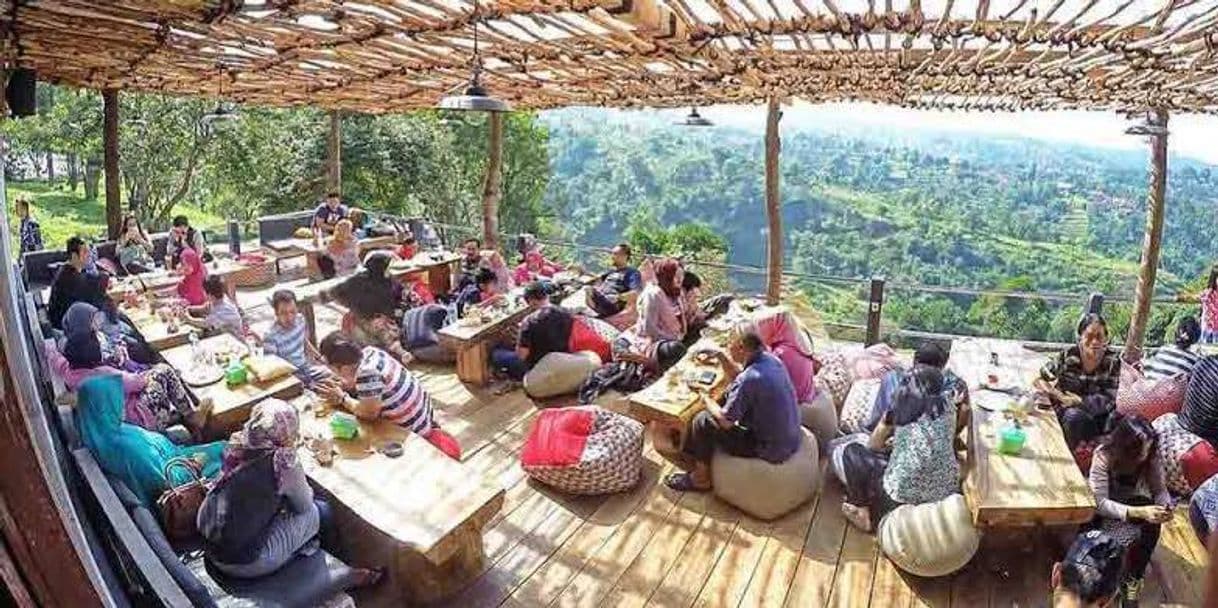 Restaurantes Lereng Anteng Panoramic Coffee