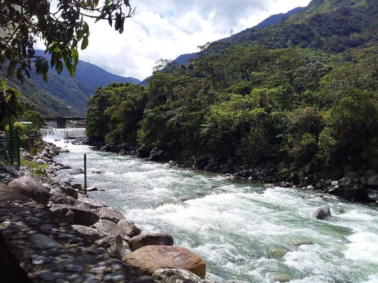 Lugar Pailon Del diablo