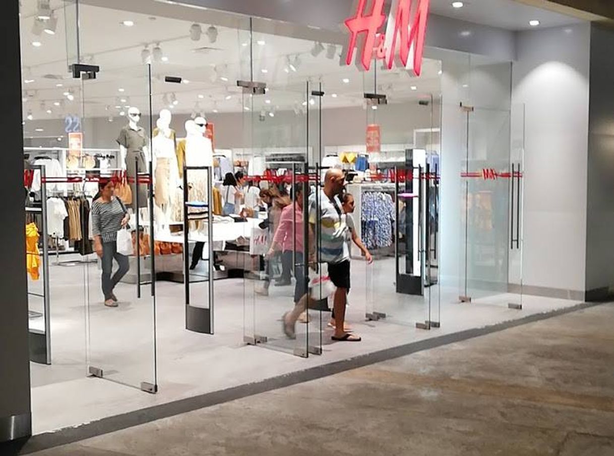 Place H&M Averanda