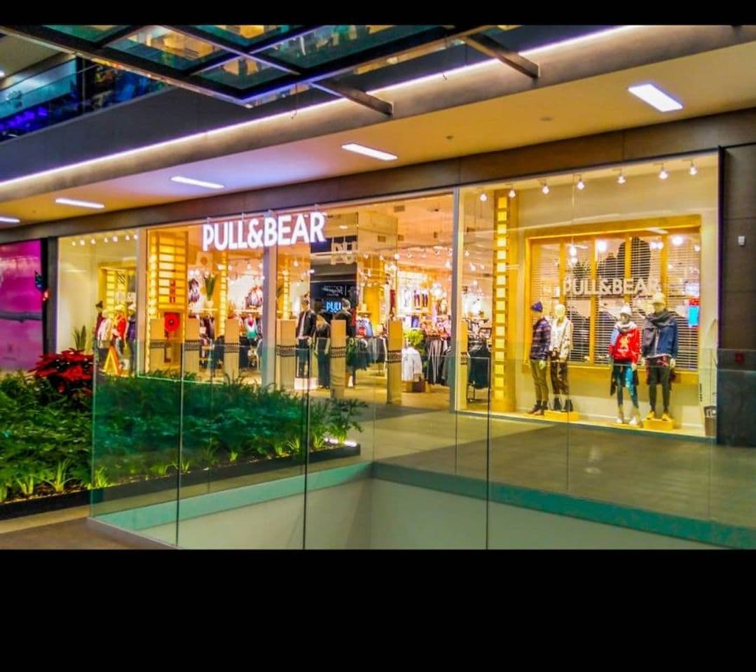 Place Pull&Bear Averanda