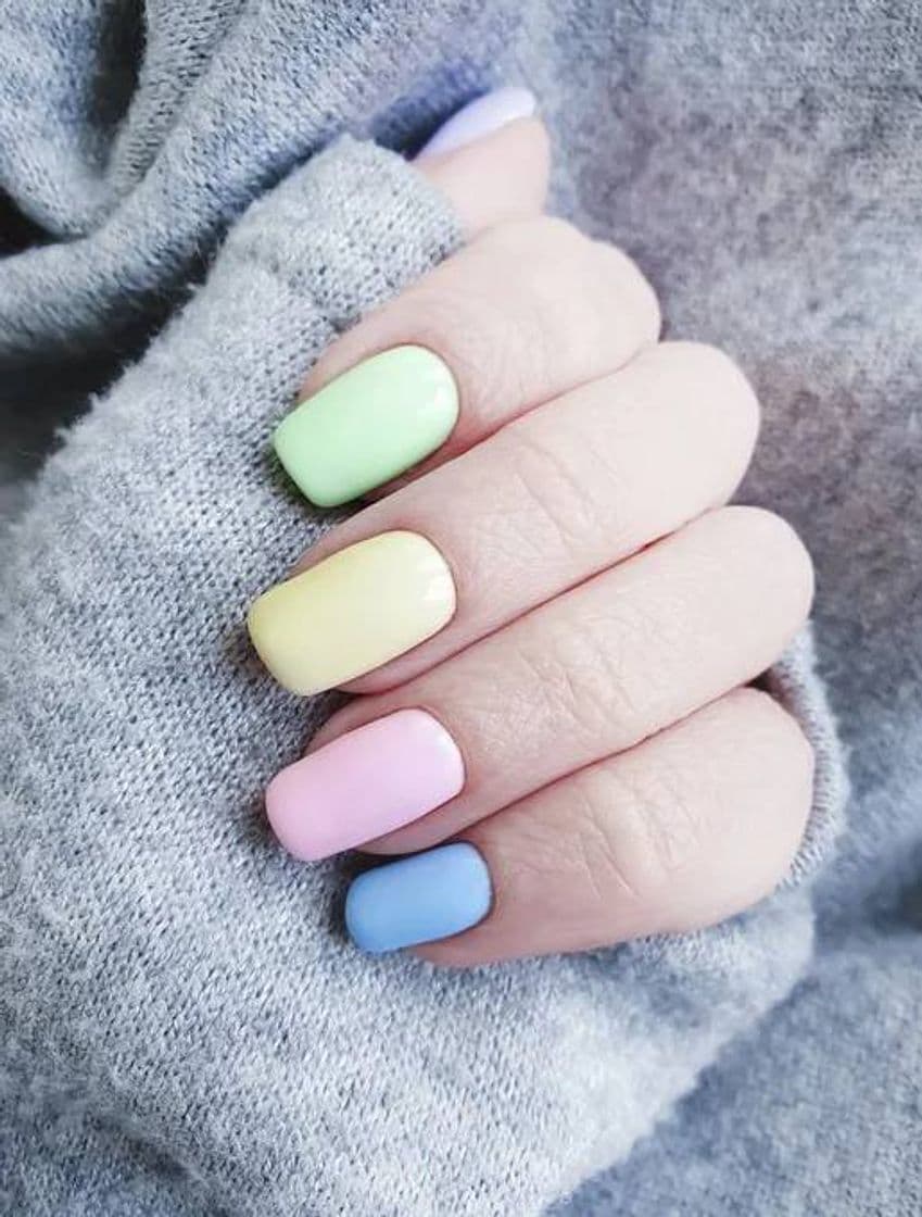 Moda Uñas de colores 