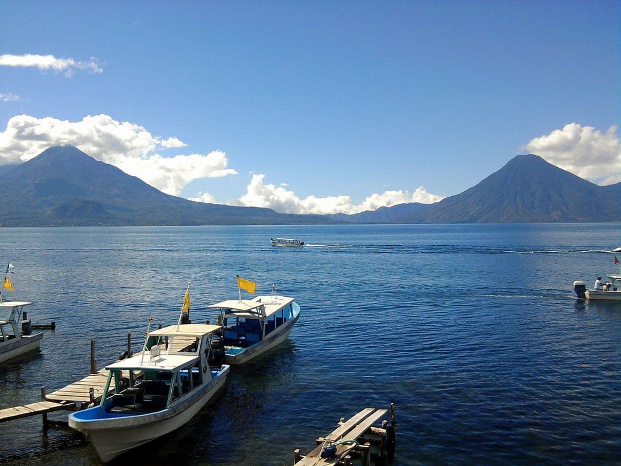 Place Lago De Amatitlan