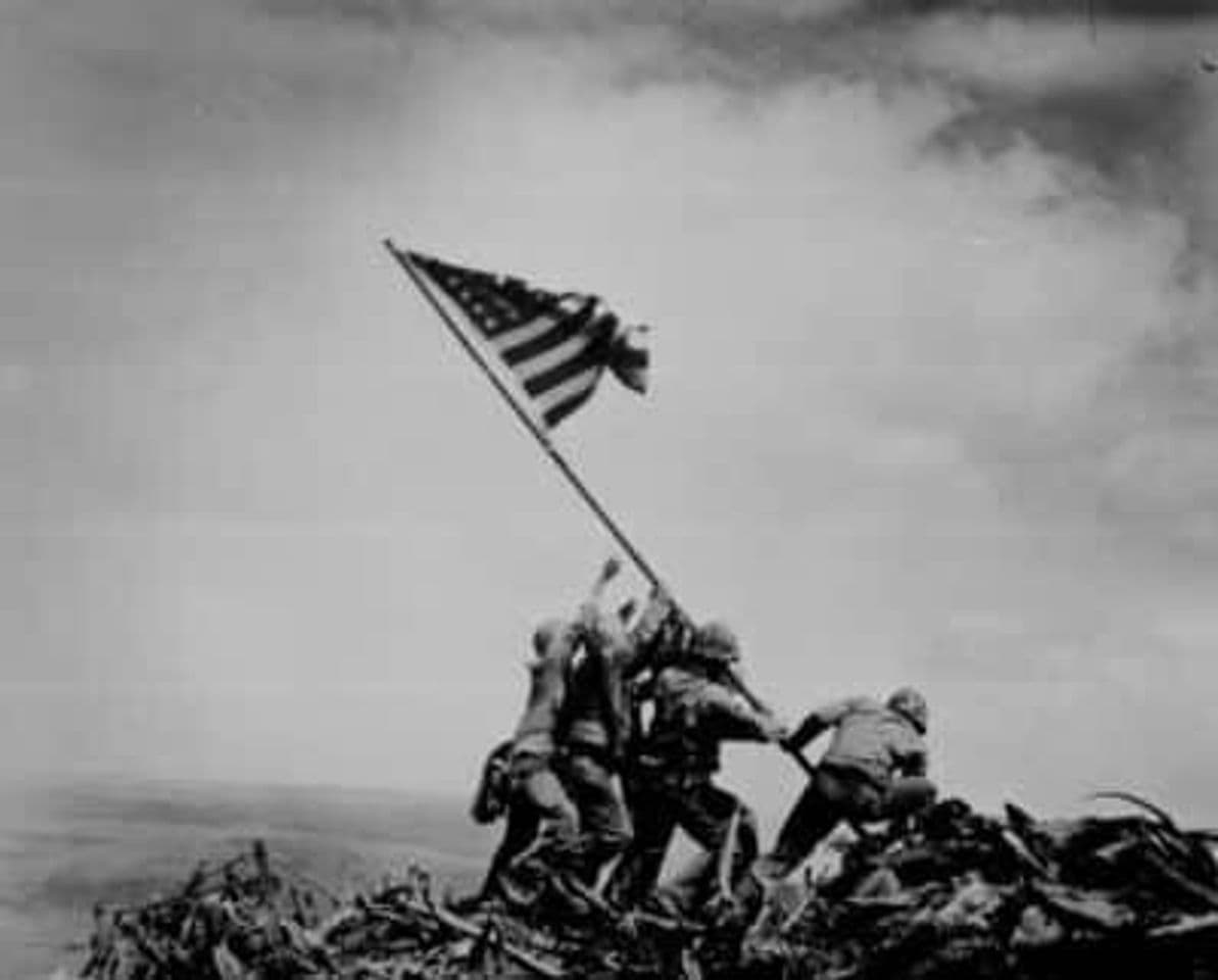 Moda Raising The Flag On Iwo Jima