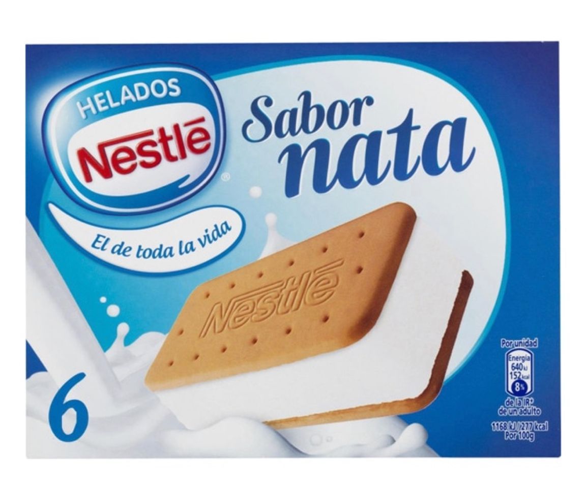 Fashion Sándwich de galleta con helado de nata.