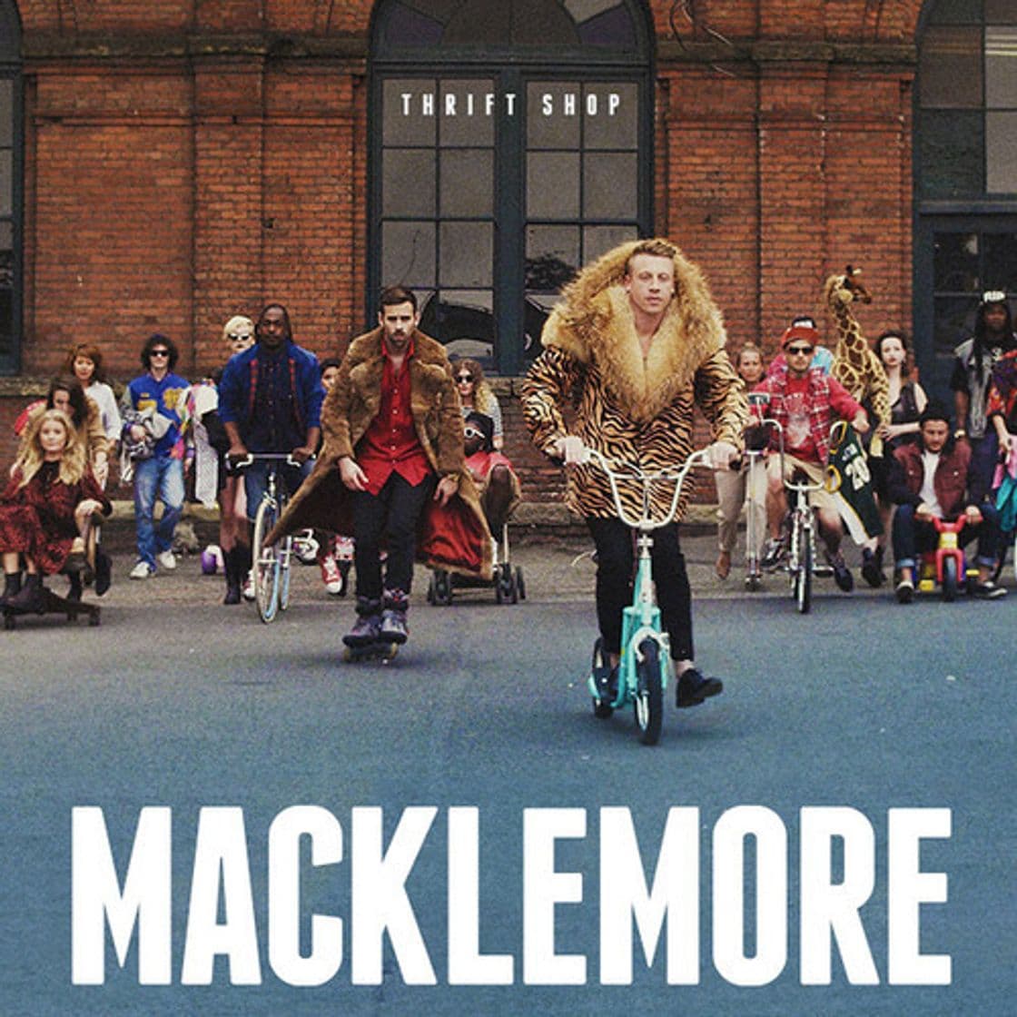 Canción THRIFT SHOP • MACKLEMORE & RYAN LEWIS