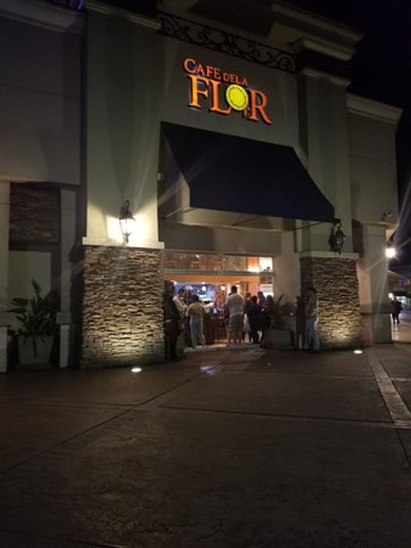 Restaurantes Café de la Flor Plaza Río