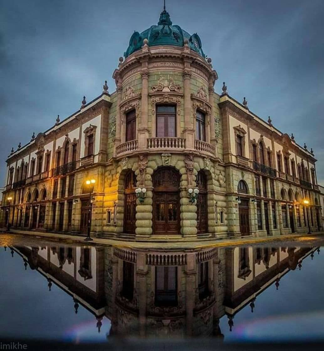 Lugar Teatro Macedonio Alcalá