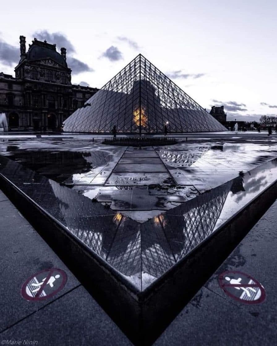 Lugar Museo del Louvre