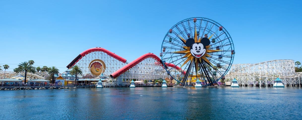 Lugar Disney California Adventure Park