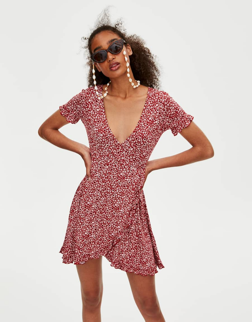 Moda Vestido flores Pull and Bear