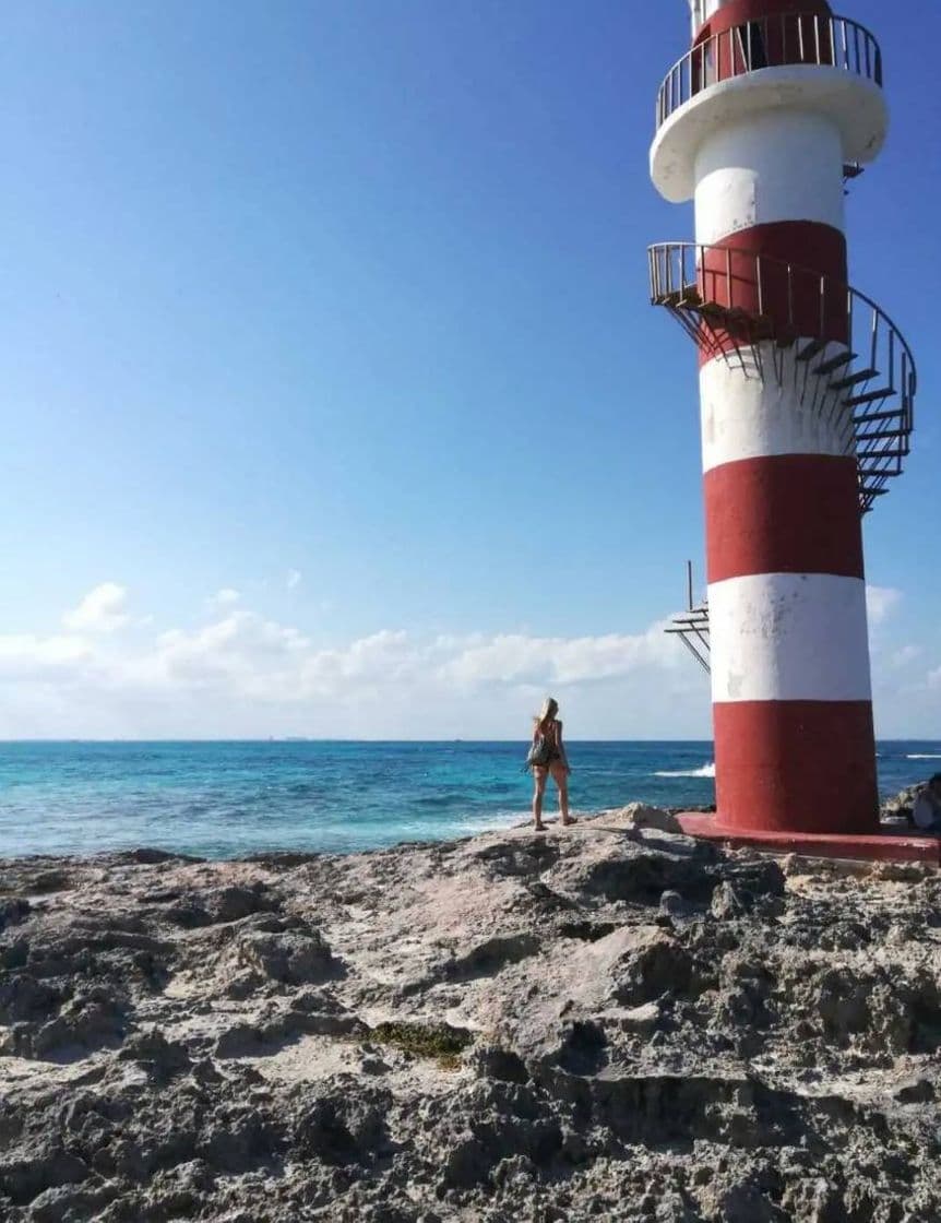 Lugar Faro de Punta Cancún