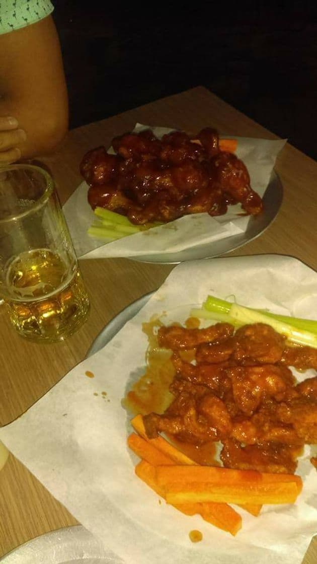 Restaurants Chiltepino's Wings Macroplaza