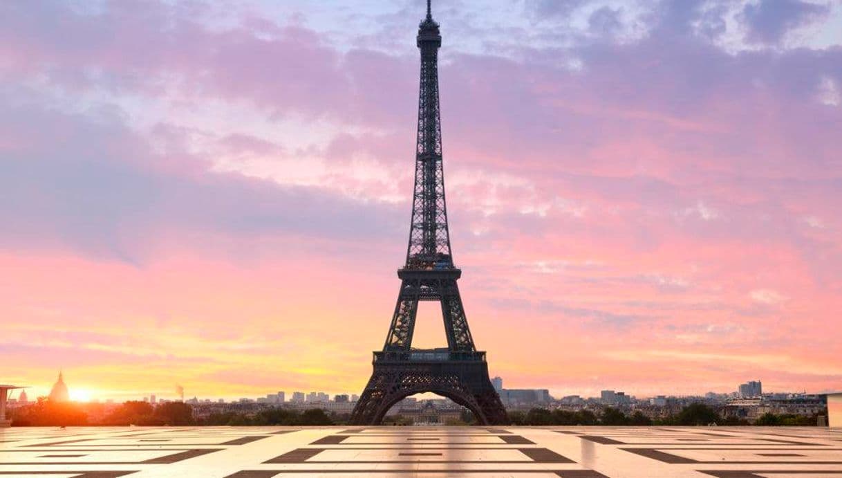 Place Torre Eiffel