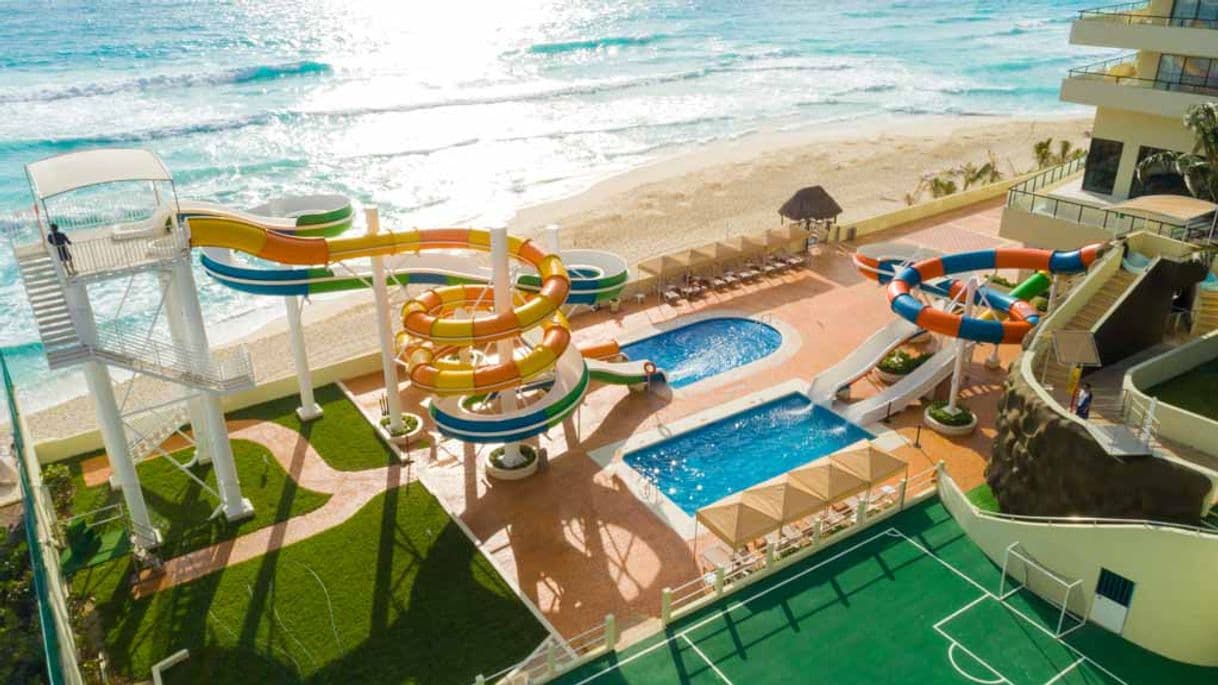 Place Crown Paradise Club Cancun