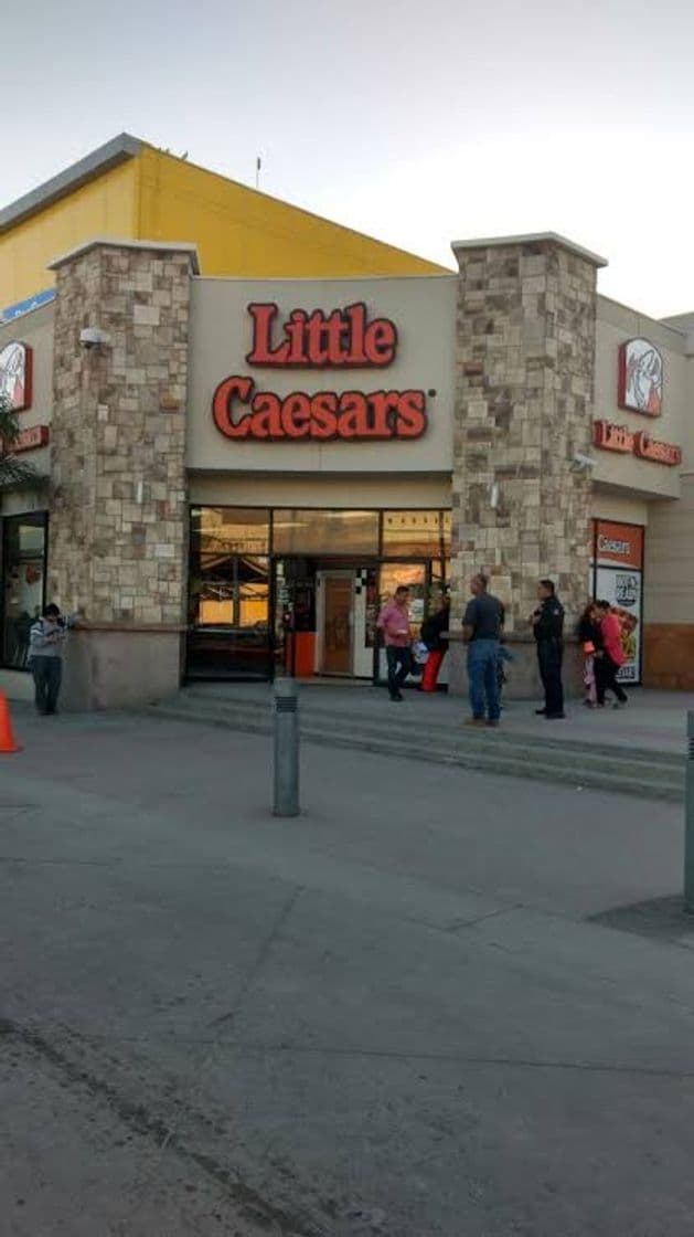 Restaurants Little Caesars Paseo 2000