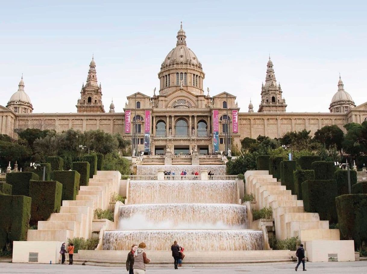 Lugar Museo Nacional de Arte de Cataluña