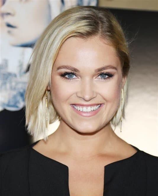 App Eliza taylor 