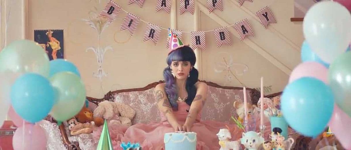 Fashion Melanie Martinez - Pity Party 