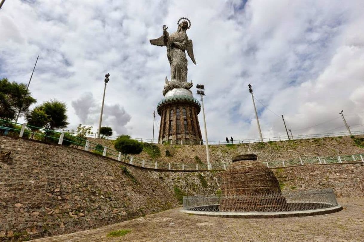 Lugar El Panecillo