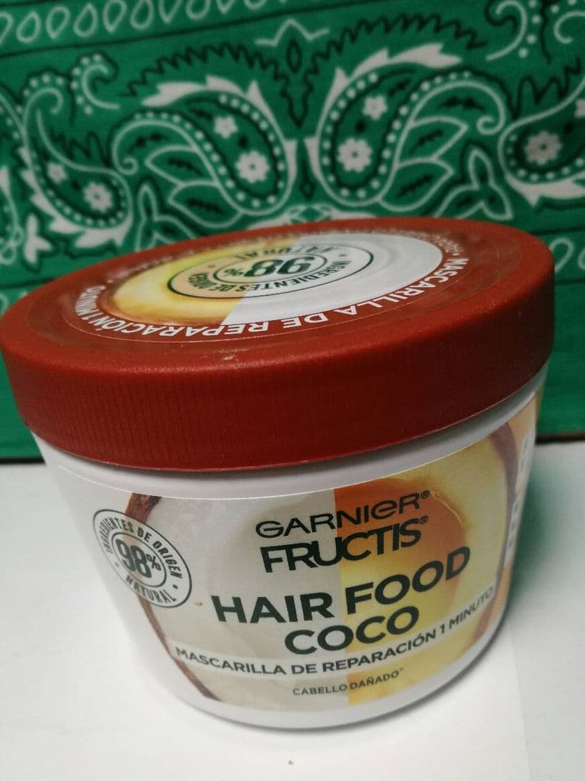 Producto Garnier Fructis Mascarilla para cabello natural y vegana 