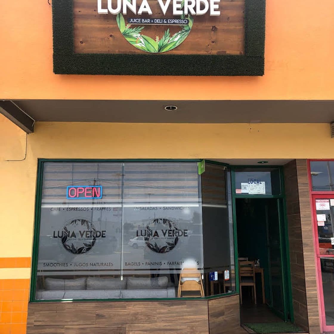 Restaurantes Luna Verde Cafe y Deli