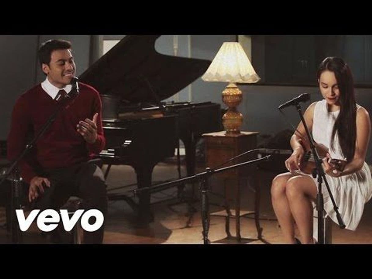 Moda Carlos Rivera - Fascinación ft. Melissa Robles