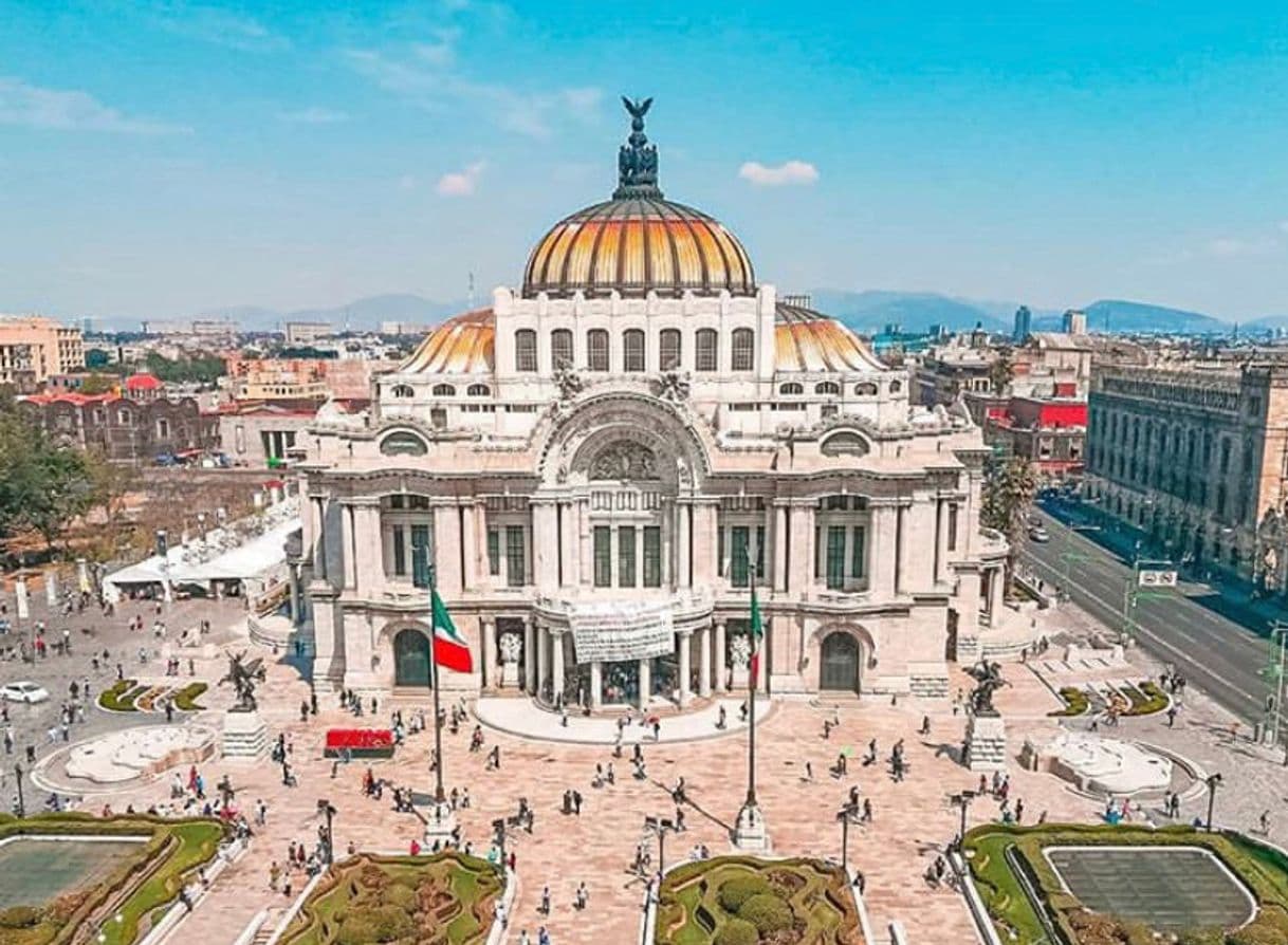 Lugar Bellas Artes