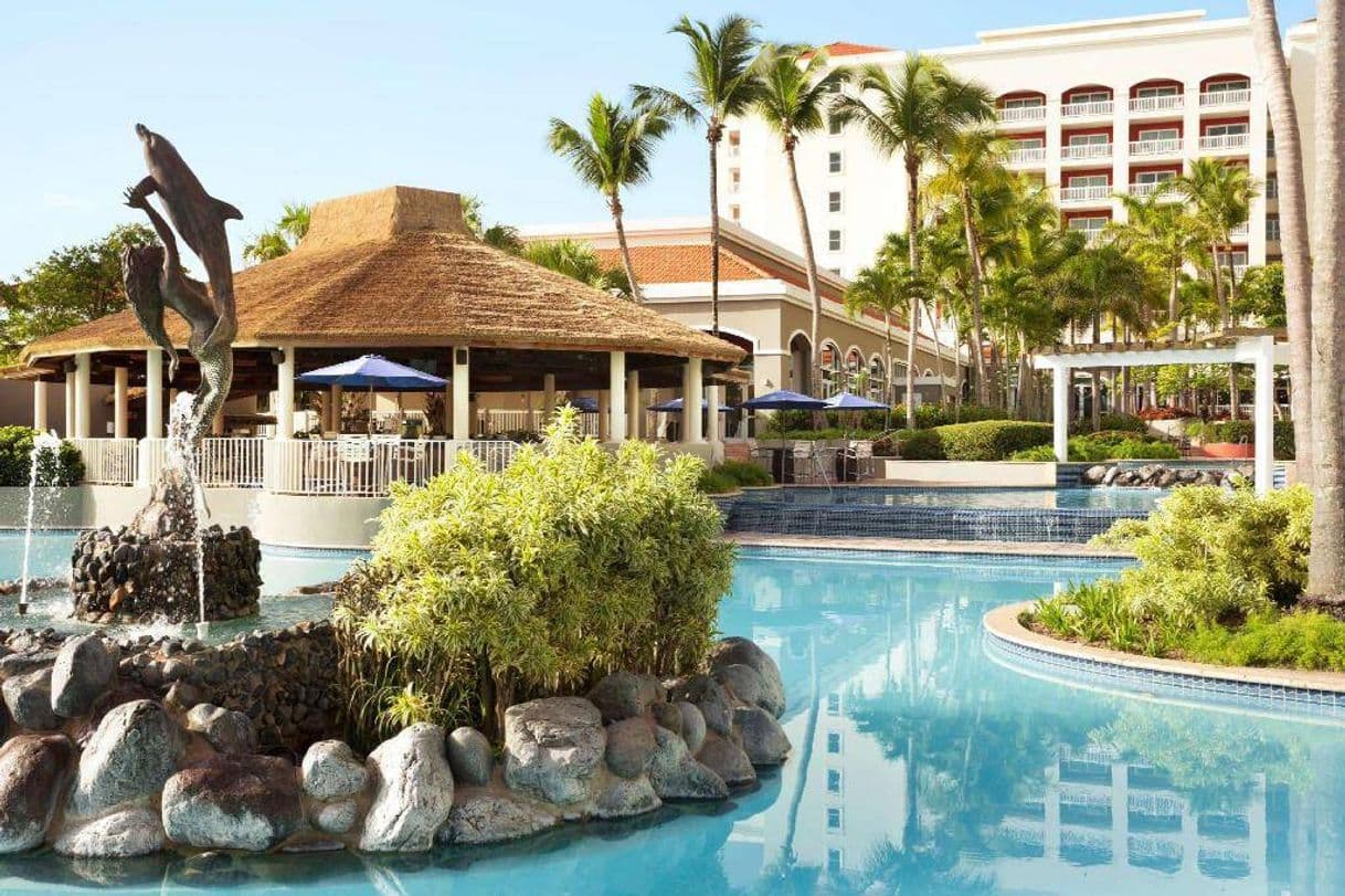 Lugar Embassy Suites by Hilton Dorado del Mar Beach Resort