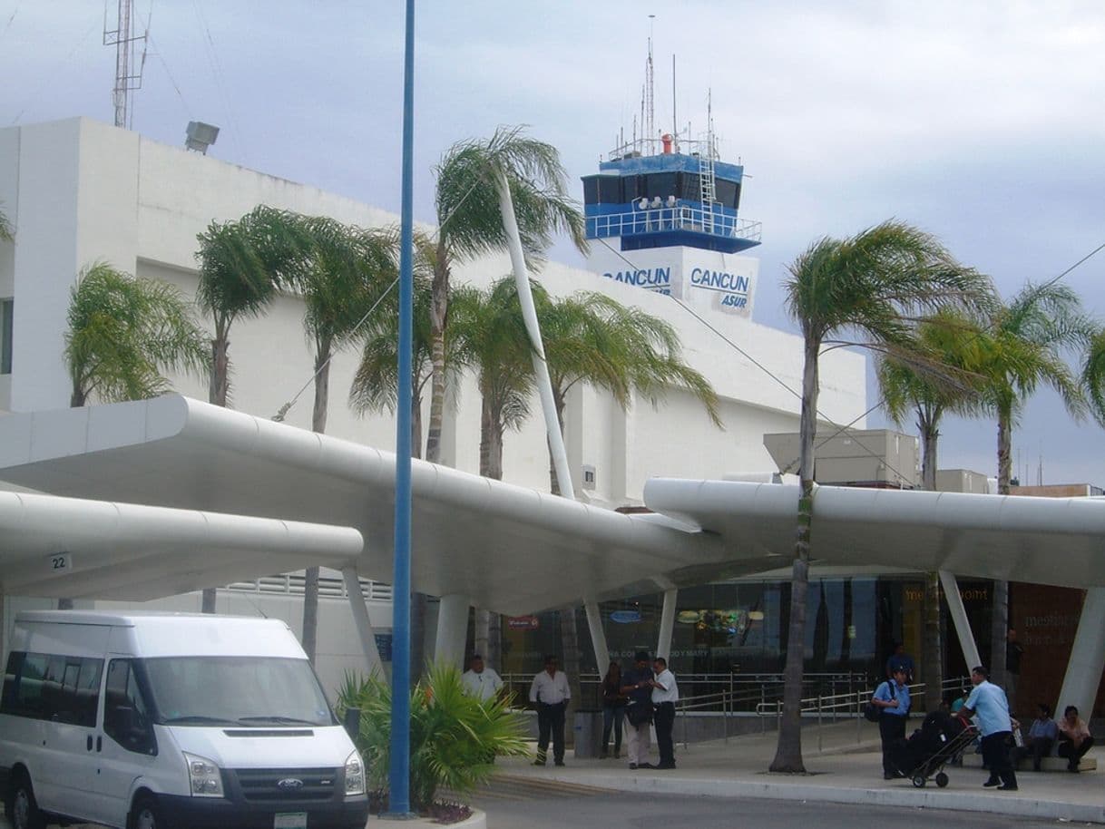 Restaurants Aeropuerto Internacional de Cancún (CUN)