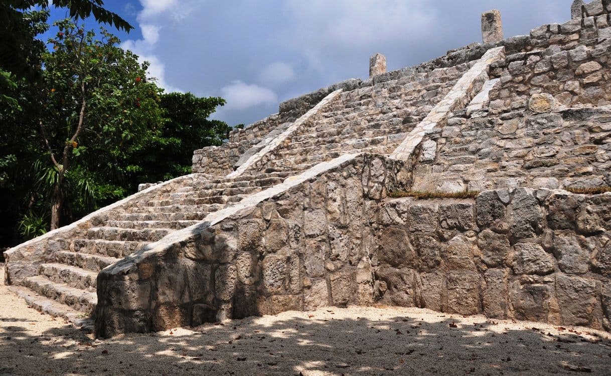 Place Museo Maya de Cancún y Zona Arqueológica de San Miguelito